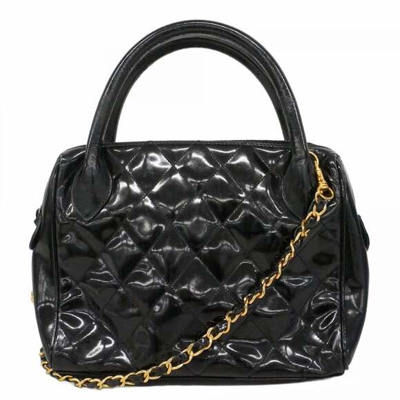 CHANEL Handbags - CHANEL Black Leather Bag